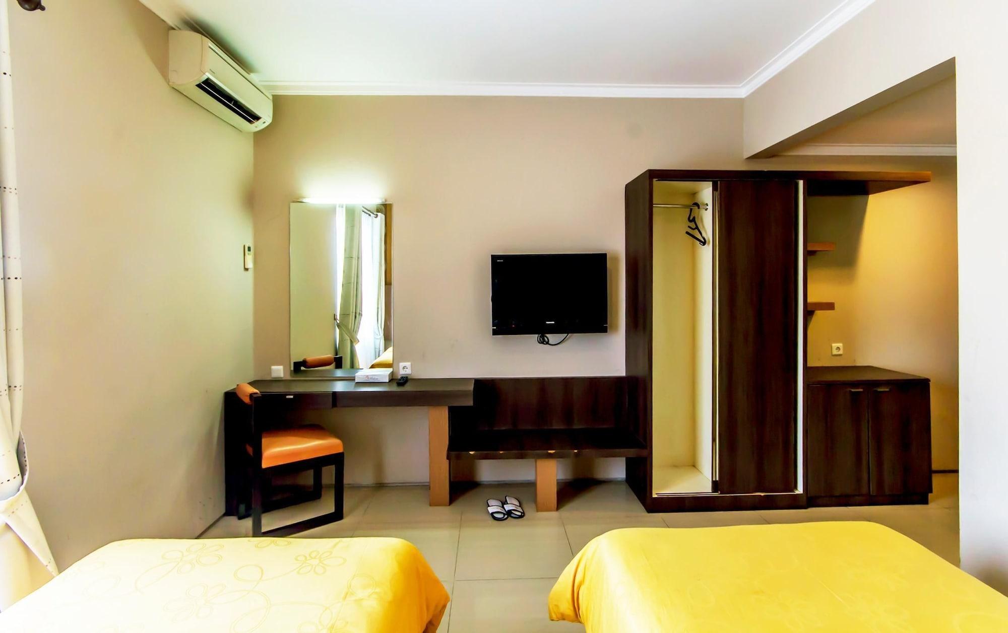 Andelir Hotel Bandung Exterior photo